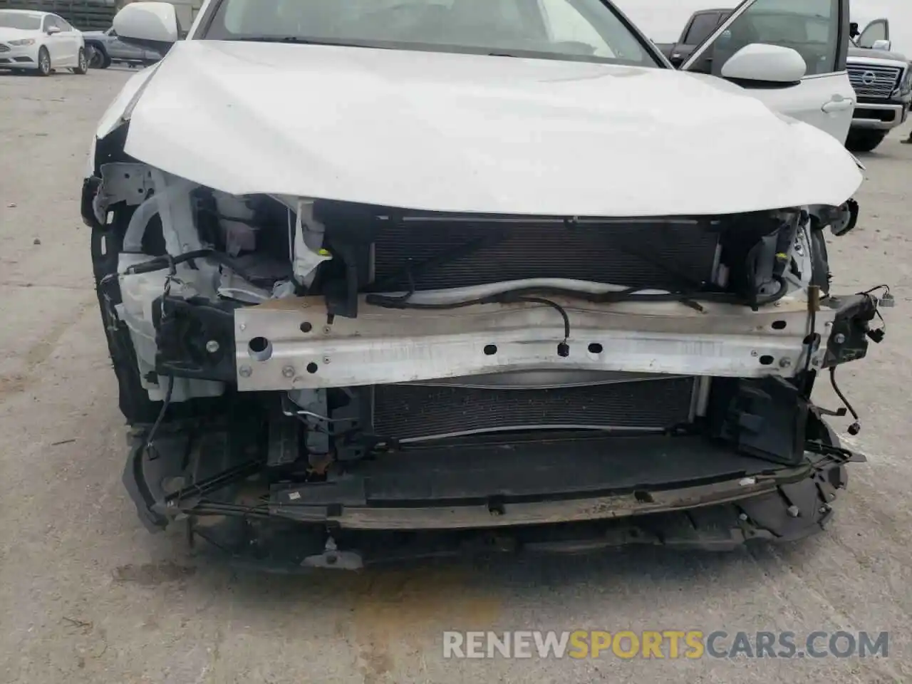 9 Photograph of a damaged car 4T1B11HK9KU683258 TOYOTA CAMRY 2019