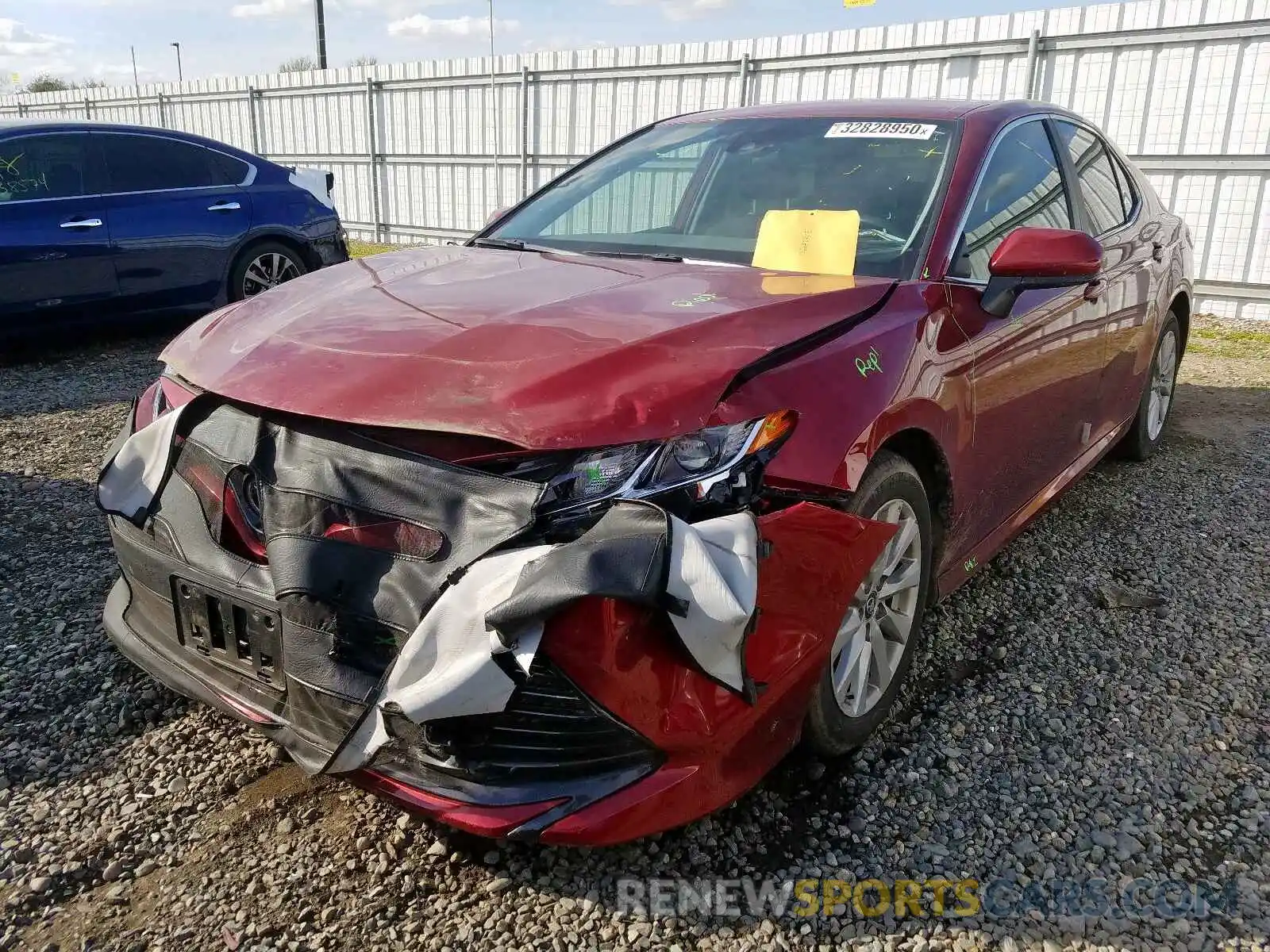 2 Photograph of a damaged car 4T1B11HK9KU684135 TOYOTA CAMRY 2019