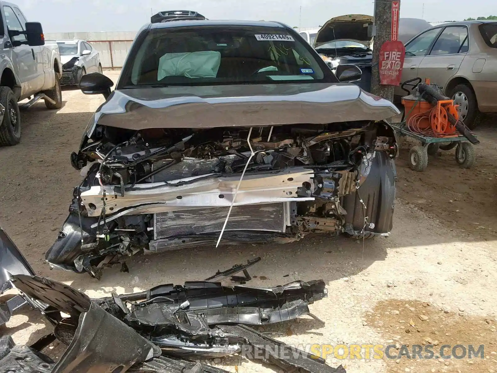 9 Photograph of a damaged car 4T1B11HK9KU684653 TOYOTA CAMRY 2019