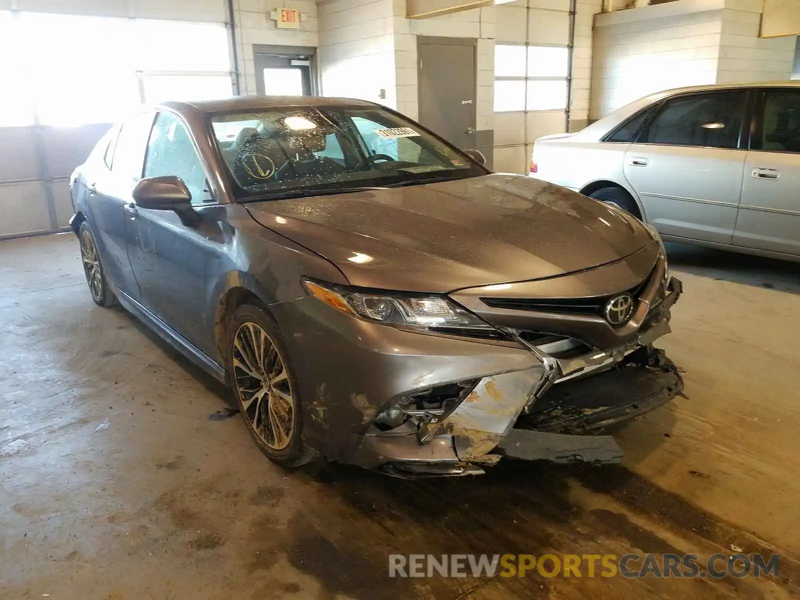 1 Photograph of a damaged car 4T1B11HK9KU684684 TOYOTA CAMRY 2019