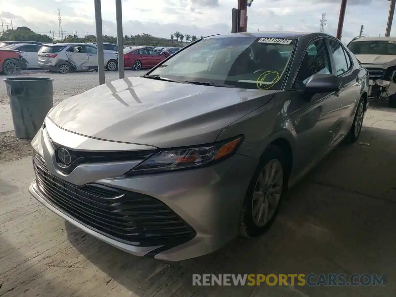 2 Photograph of a damaged car 4T1B11HK9KU687231 TOYOTA CAMRY 2019