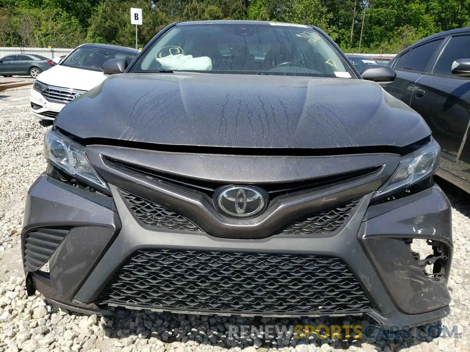 9 Photograph of a damaged car 4T1B11HK9KU688721 TOYOTA CAMRY 2019