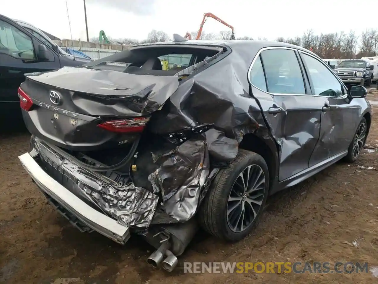 4 Photograph of a damaged car 4T1B11HK9KU688993 TOYOTA CAMRY 2019