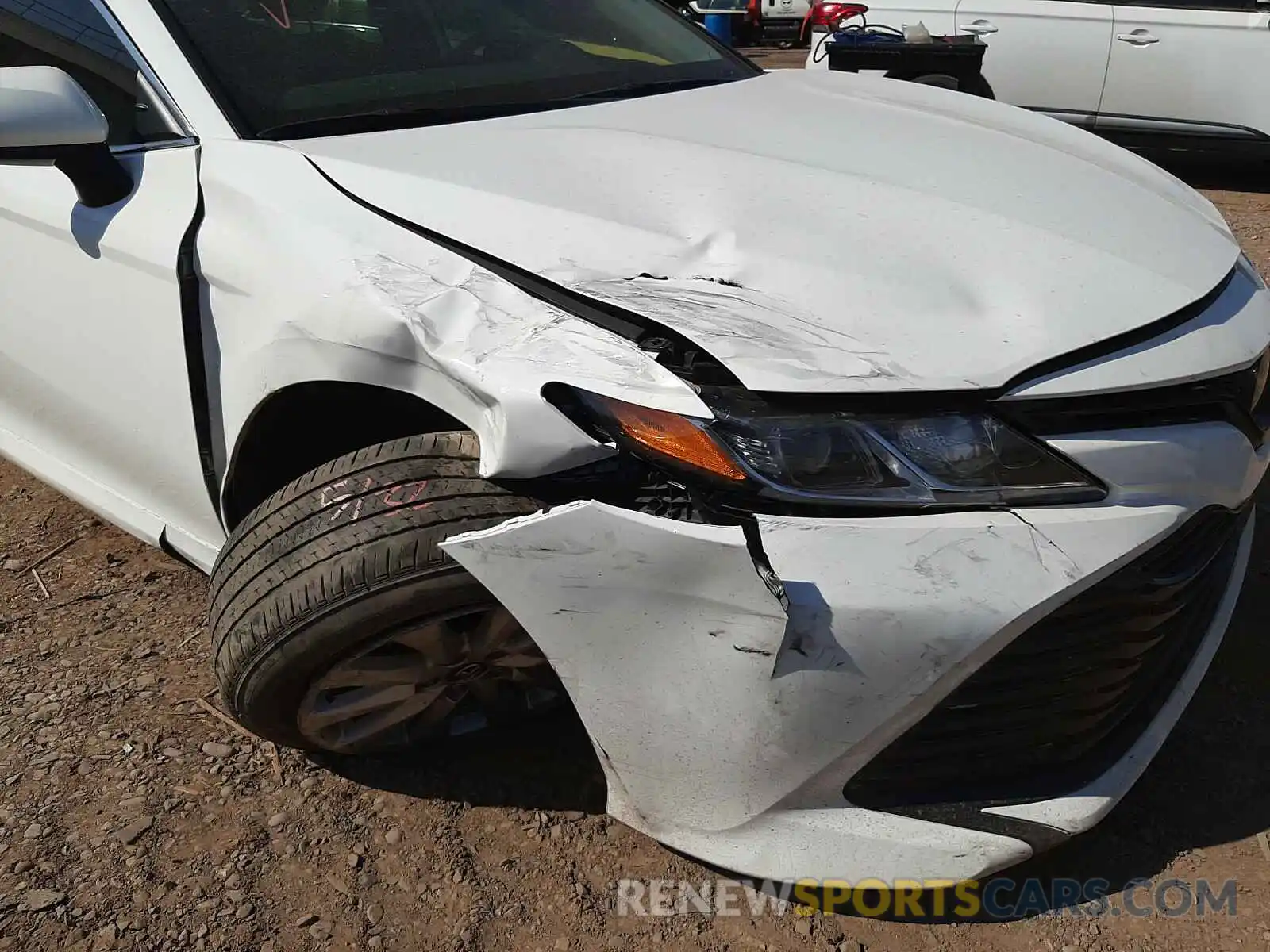 9 Photograph of a damaged car 4T1B11HK9KU689254 TOYOTA CAMRY 2019