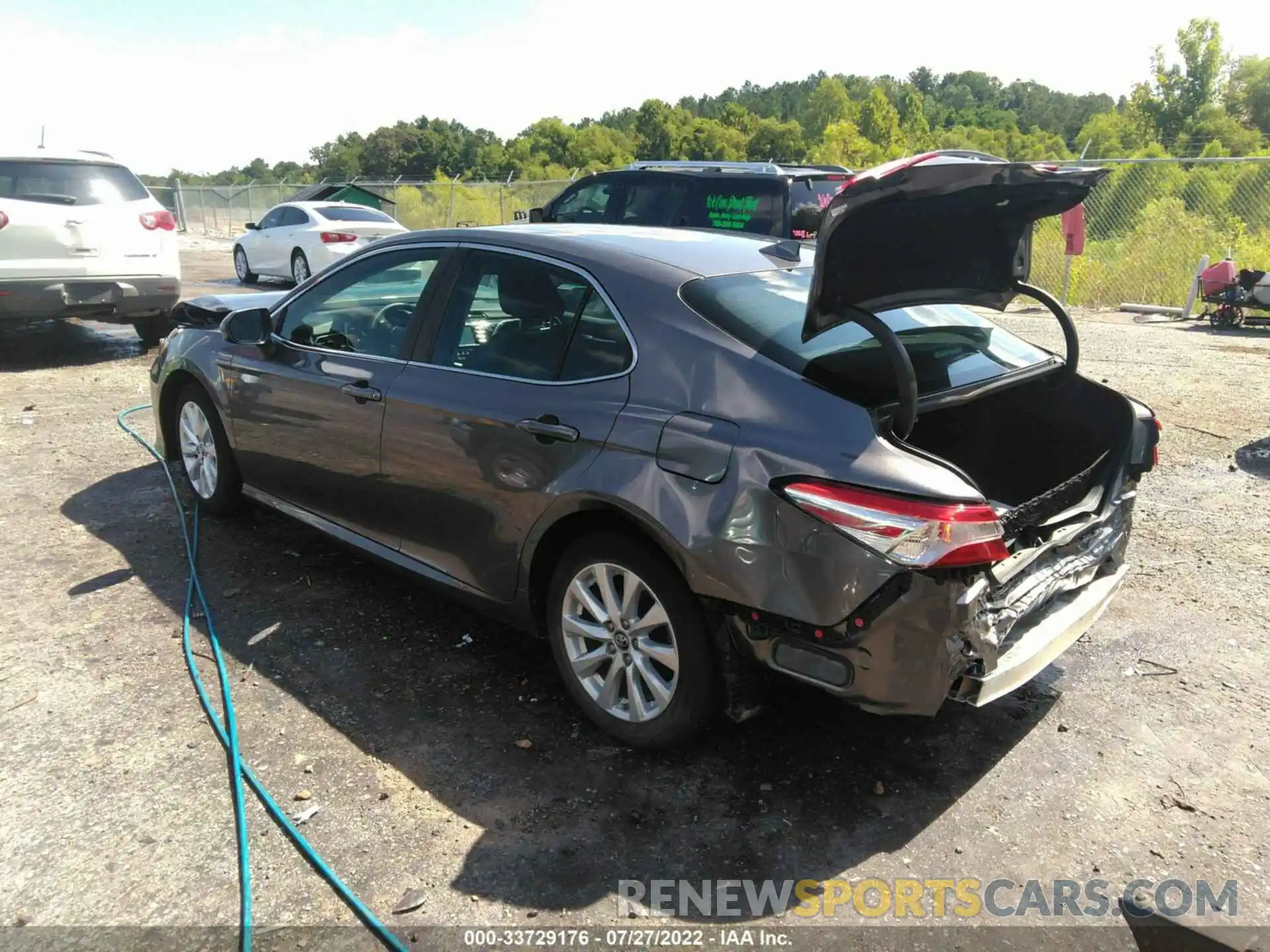 3 Photograph of a damaged car 4T1B11HK9KU690291 TOYOTA CAMRY 2019