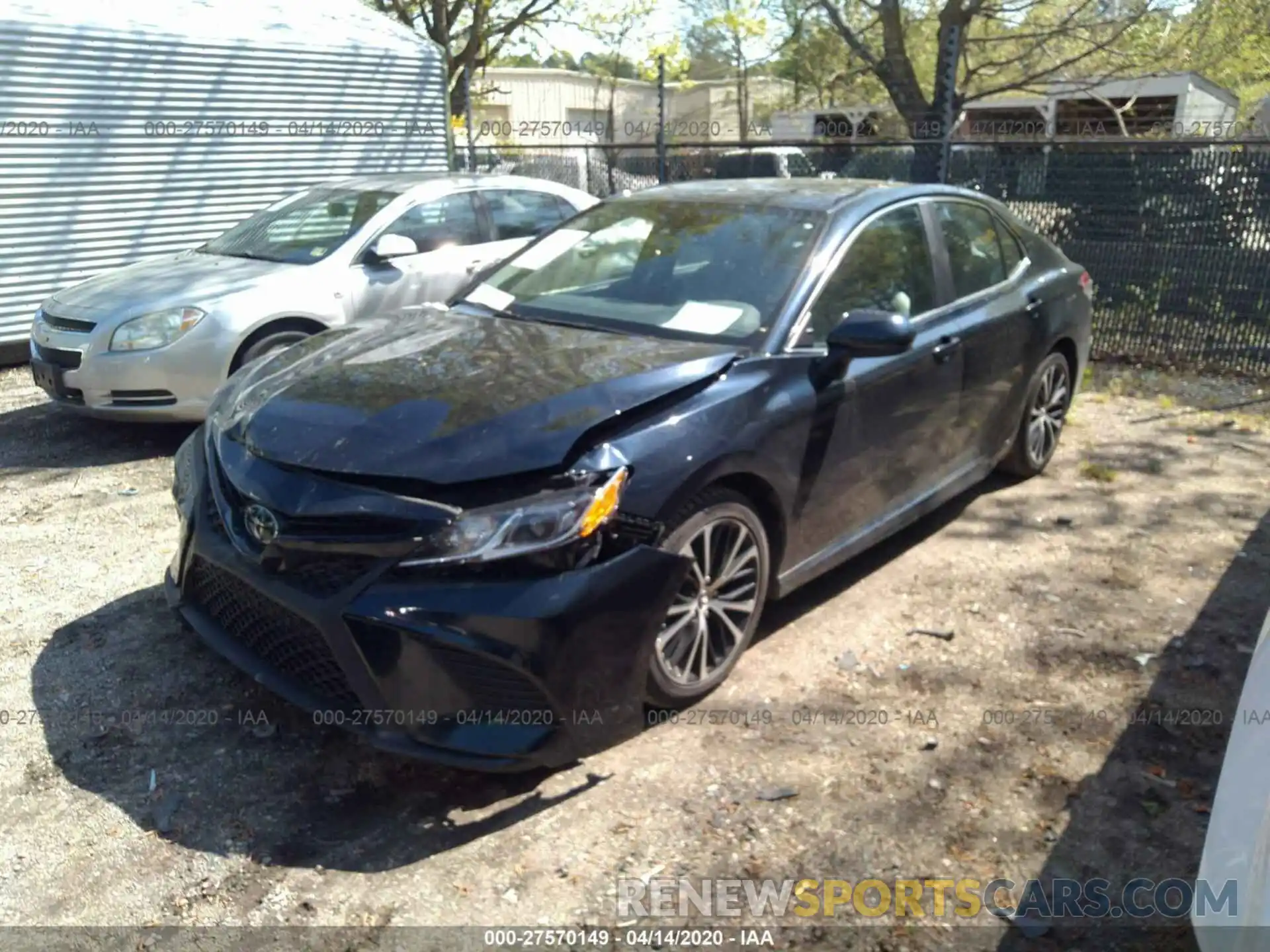 2 Photograph of a damaged car 4T1B11HK9KU690677 TOYOTA CAMRY 2019