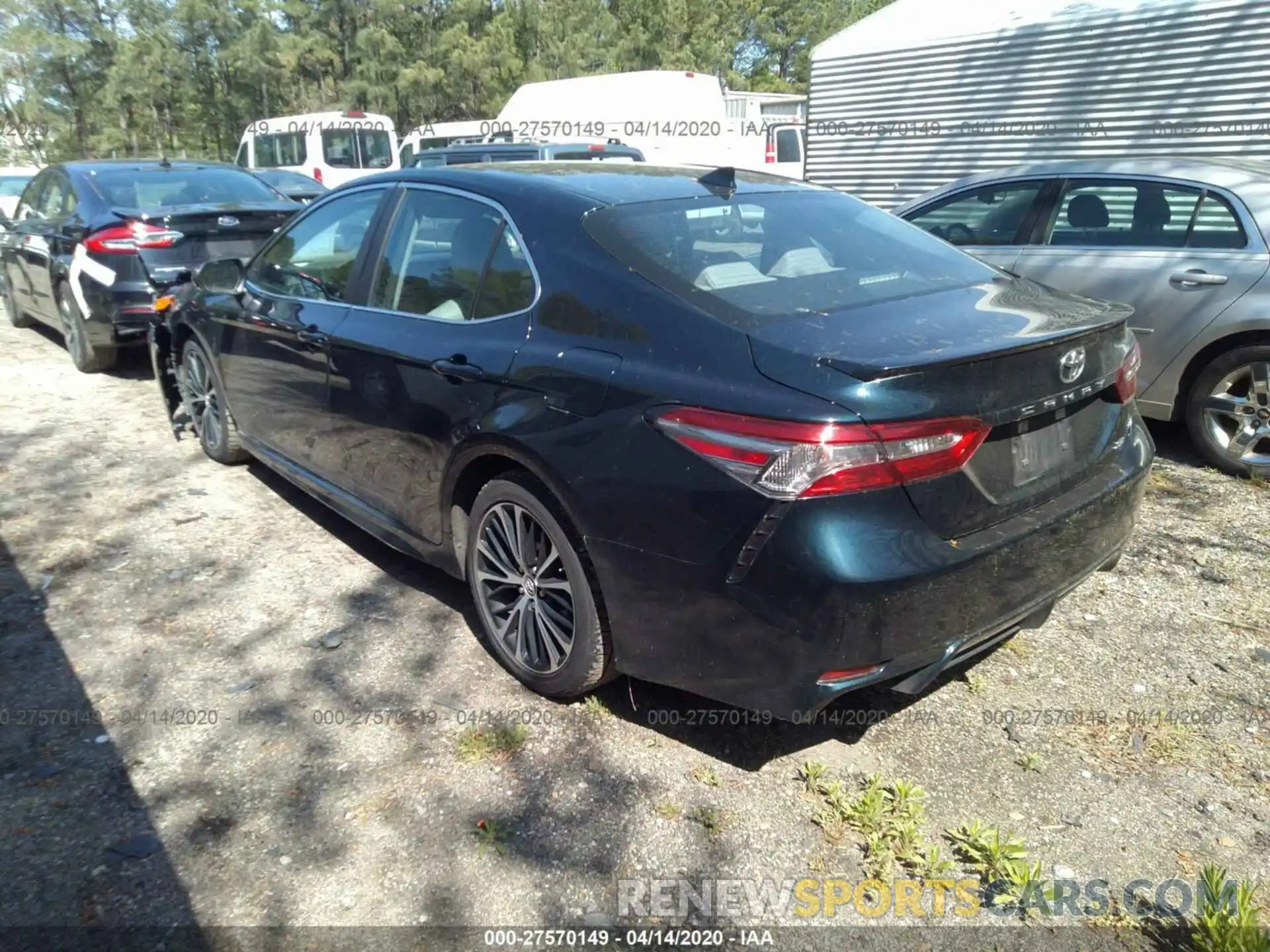 3 Photograph of a damaged car 4T1B11HK9KU690677 TOYOTA CAMRY 2019