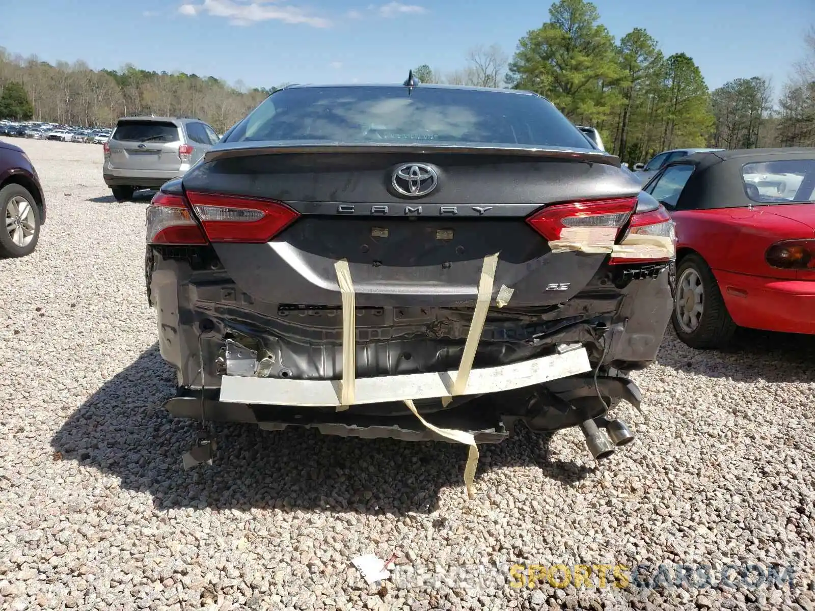 9 Photograph of a damaged car 4T1B11HK9KU691456 TOYOTA CAMRY 2019