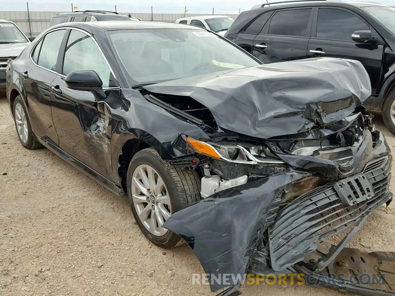 1 Photograph of a damaged car 4T1B11HK9KU691960 TOYOTA CAMRY 2019