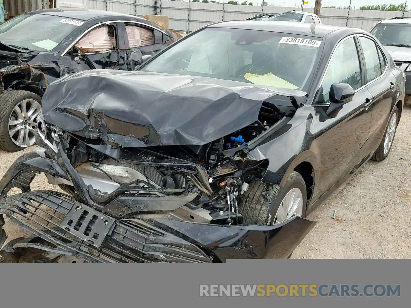 2 Photograph of a damaged car 4T1B11HK9KU691960 TOYOTA CAMRY 2019