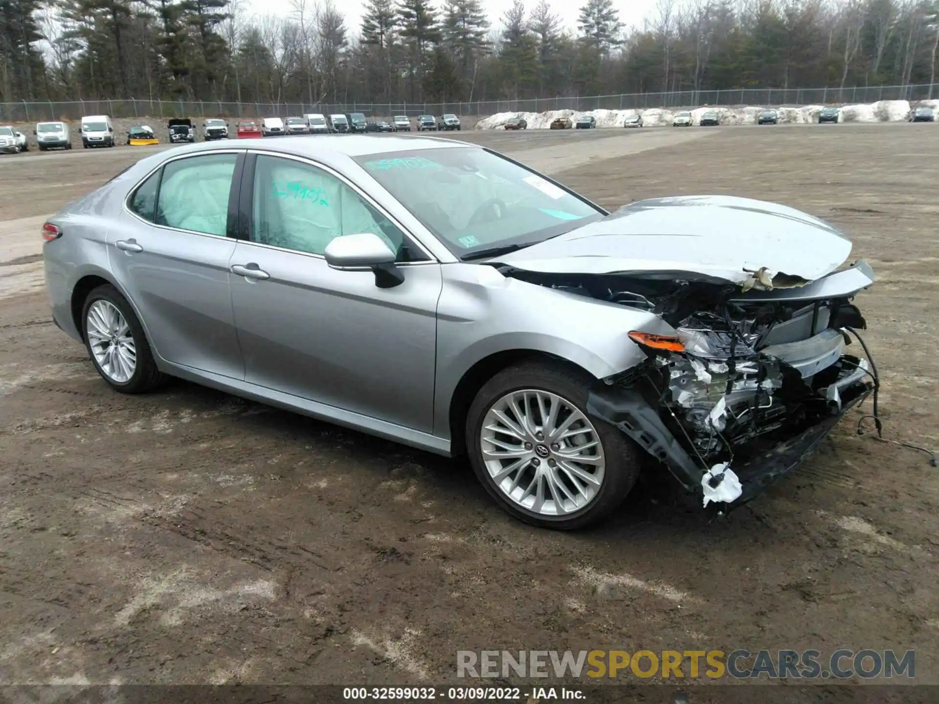 1 Photograph of a damaged car 4T1B11HK9KU692591 TOYOTA CAMRY 2019