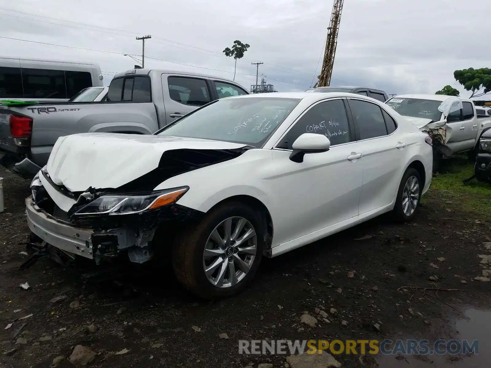 2 Photograph of a damaged car 4T1B11HK9KU693448 TOYOTA CAMRY 2019