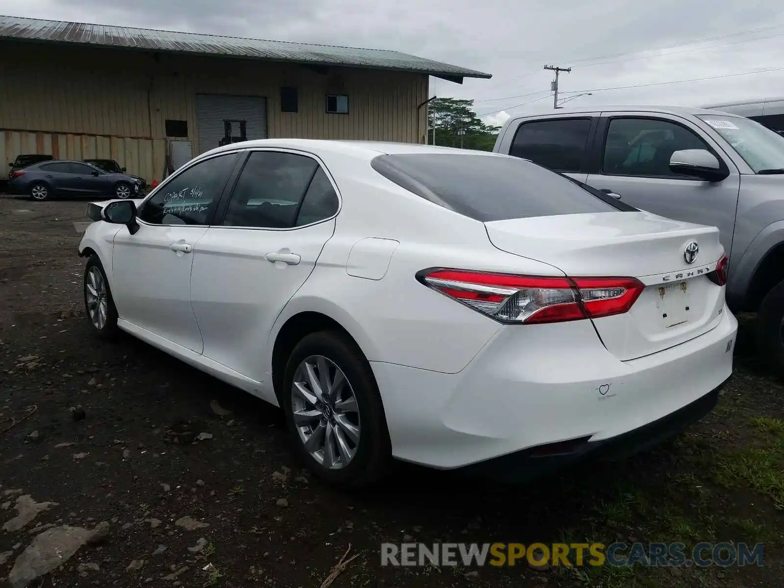 3 Photograph of a damaged car 4T1B11HK9KU693448 TOYOTA CAMRY 2019