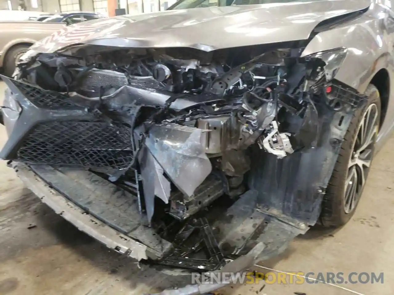 9 Photograph of a damaged car 4T1B11HK9KU696463 TOYOTA CAMRY 2019