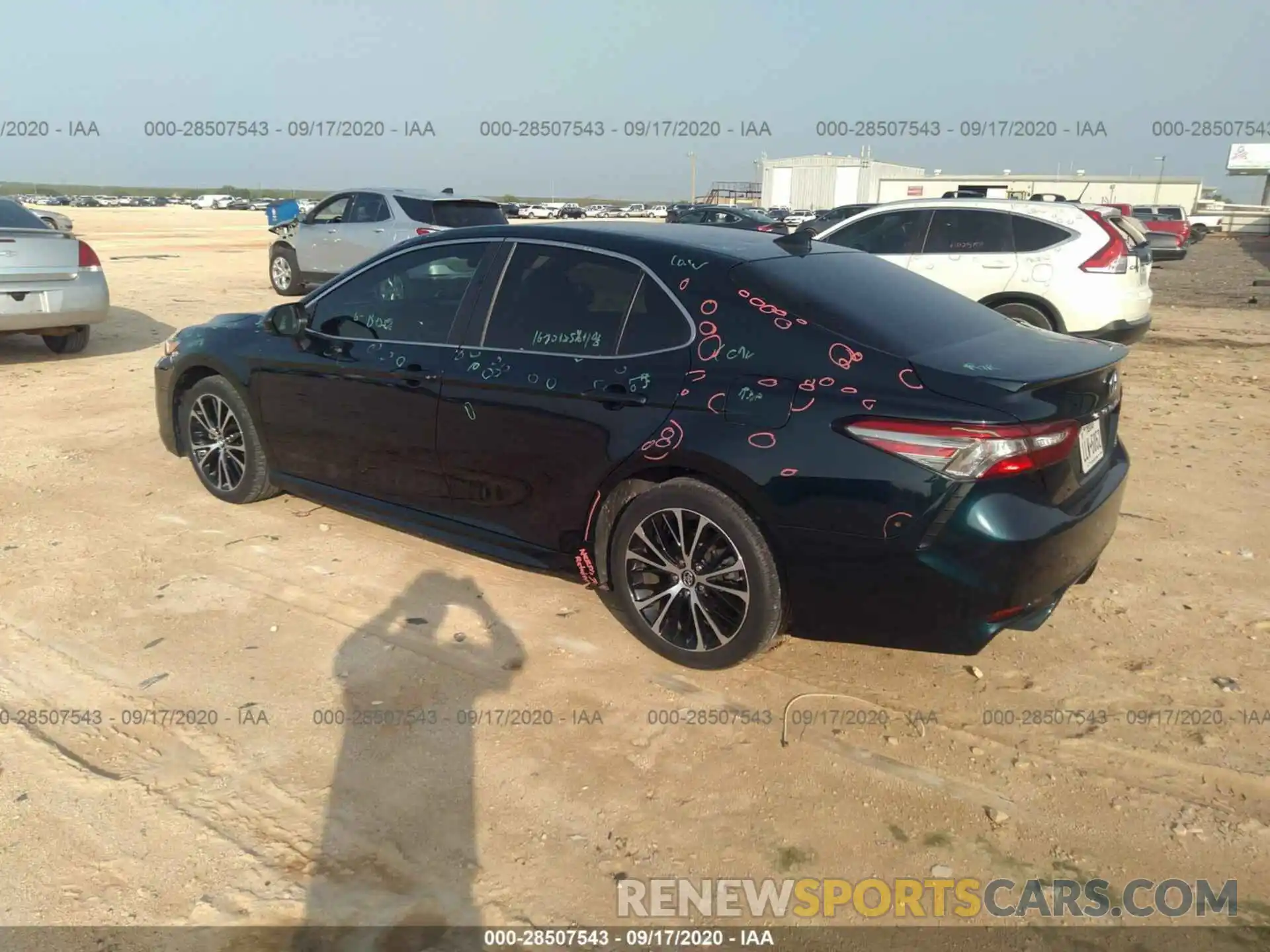 3 Photograph of a damaged car 4T1B11HK9KU697046 TOYOTA CAMRY 2019