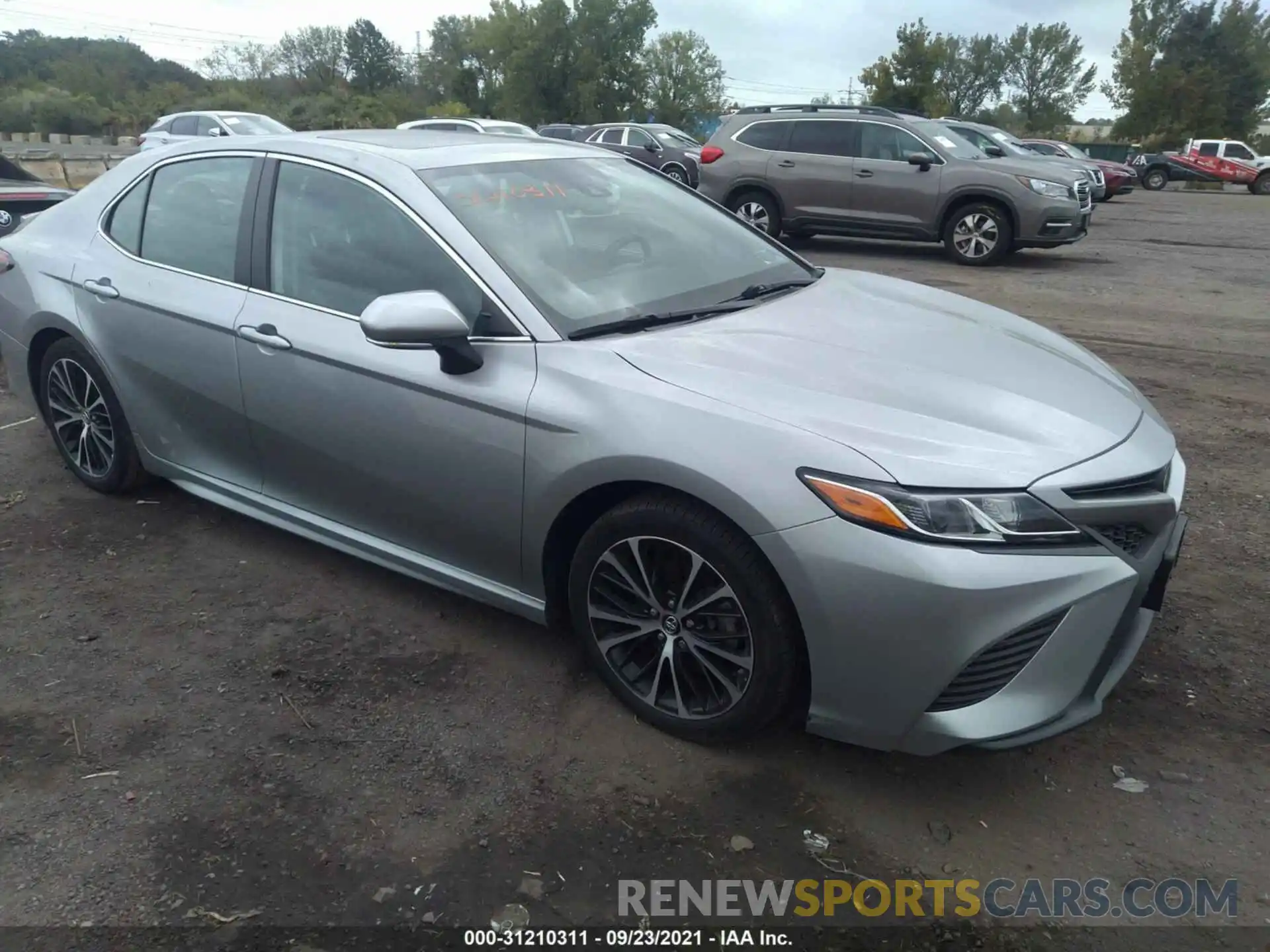 1 Photograph of a damaged car 4T1B11HK9KU697077 TOYOTA CAMRY 2019