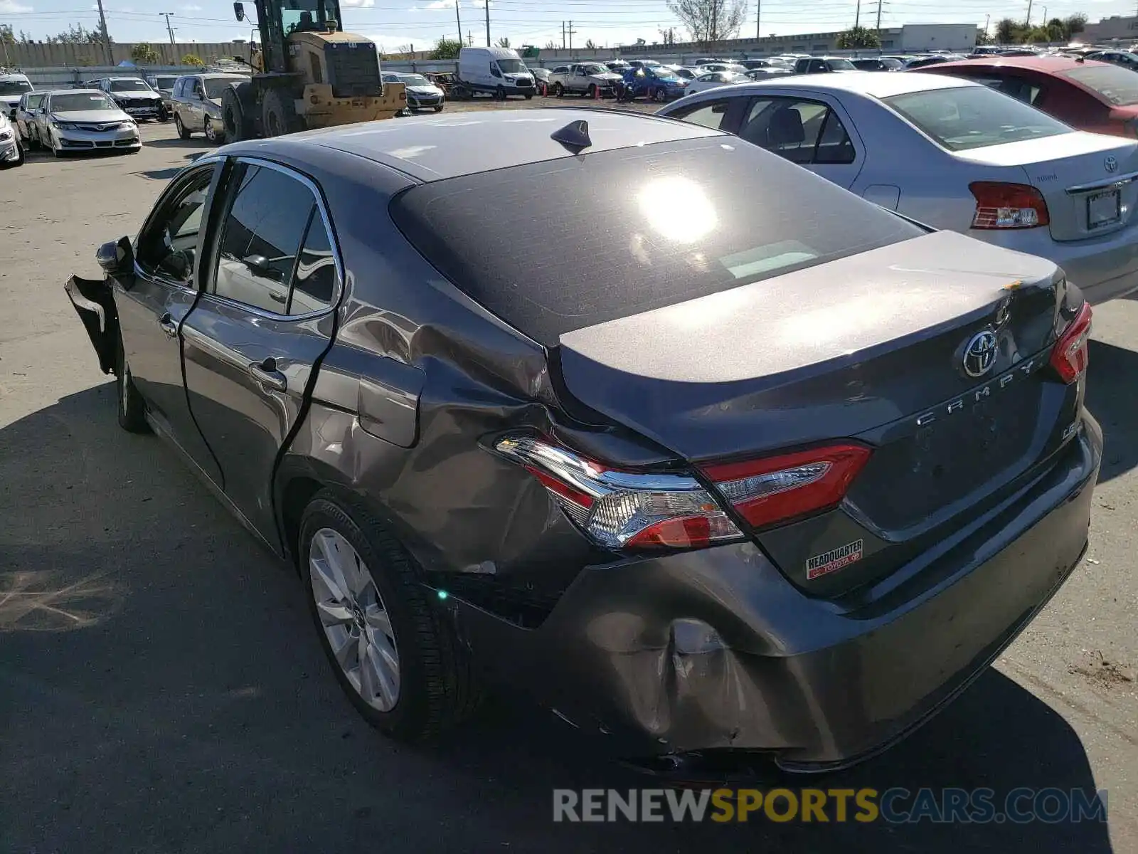 3 Photograph of a damaged car 4T1B11HK9KU698732 TOYOTA CAMRY 2019