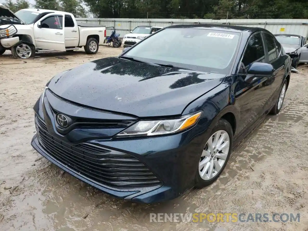 2 Photograph of a damaged car 4T1B11HK9KU699315 TOYOTA CAMRY 2019