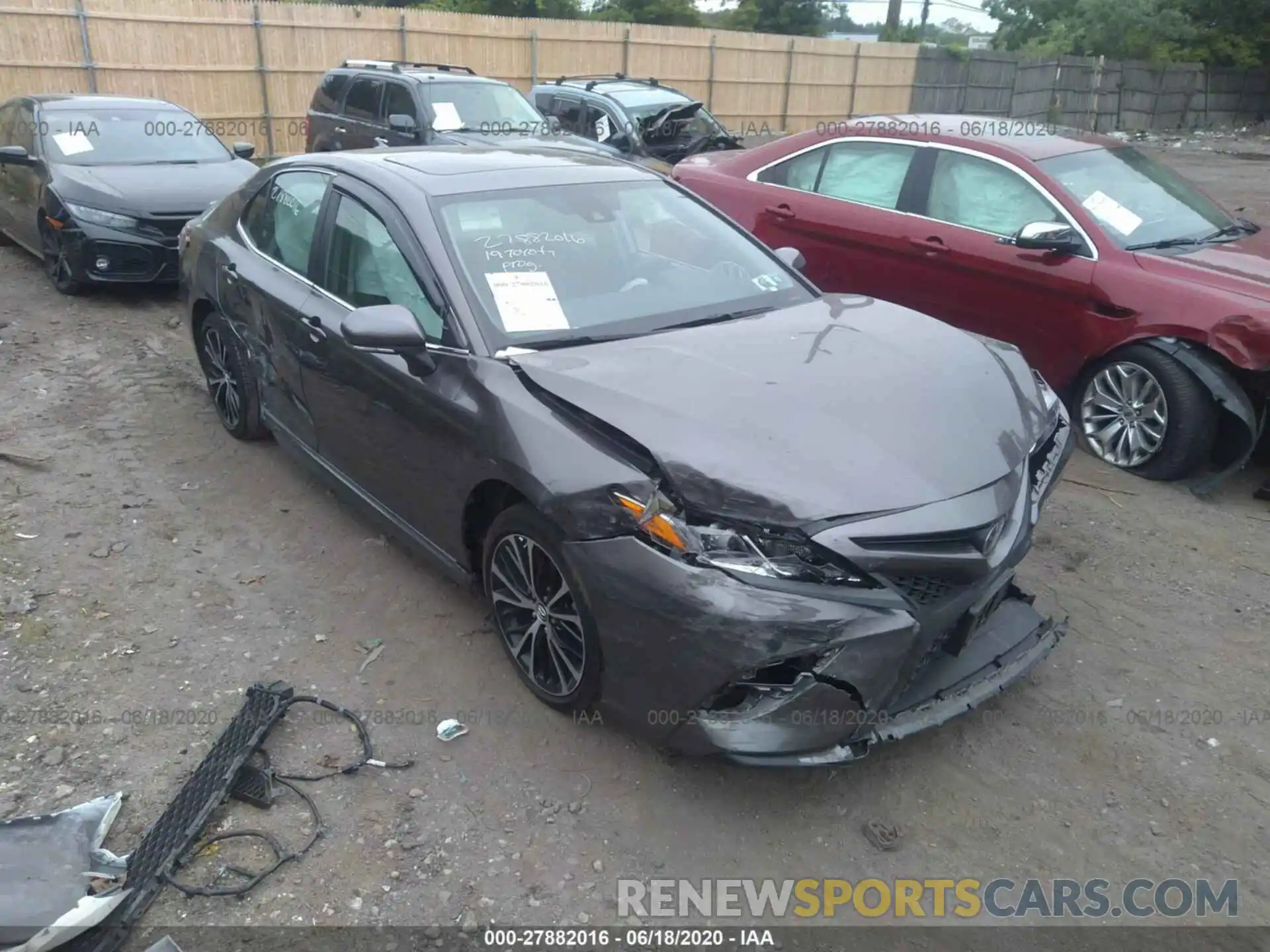 1 Photograph of a damaged car 4T1B11HK9KU699332 TOYOTA CAMRY 2019