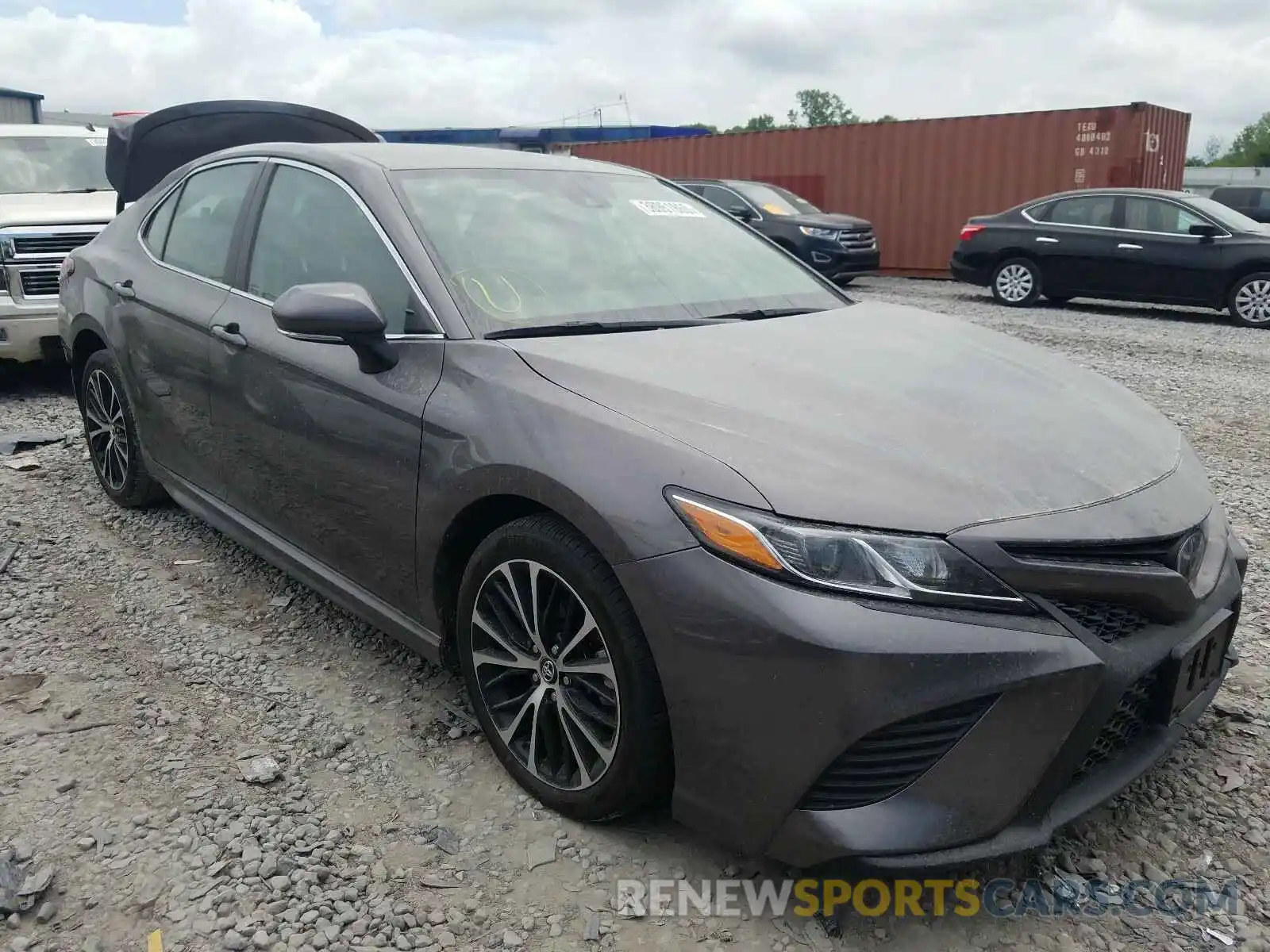 1 Photograph of a damaged car 4T1B11HK9KU699587 TOYOTA CAMRY 2019