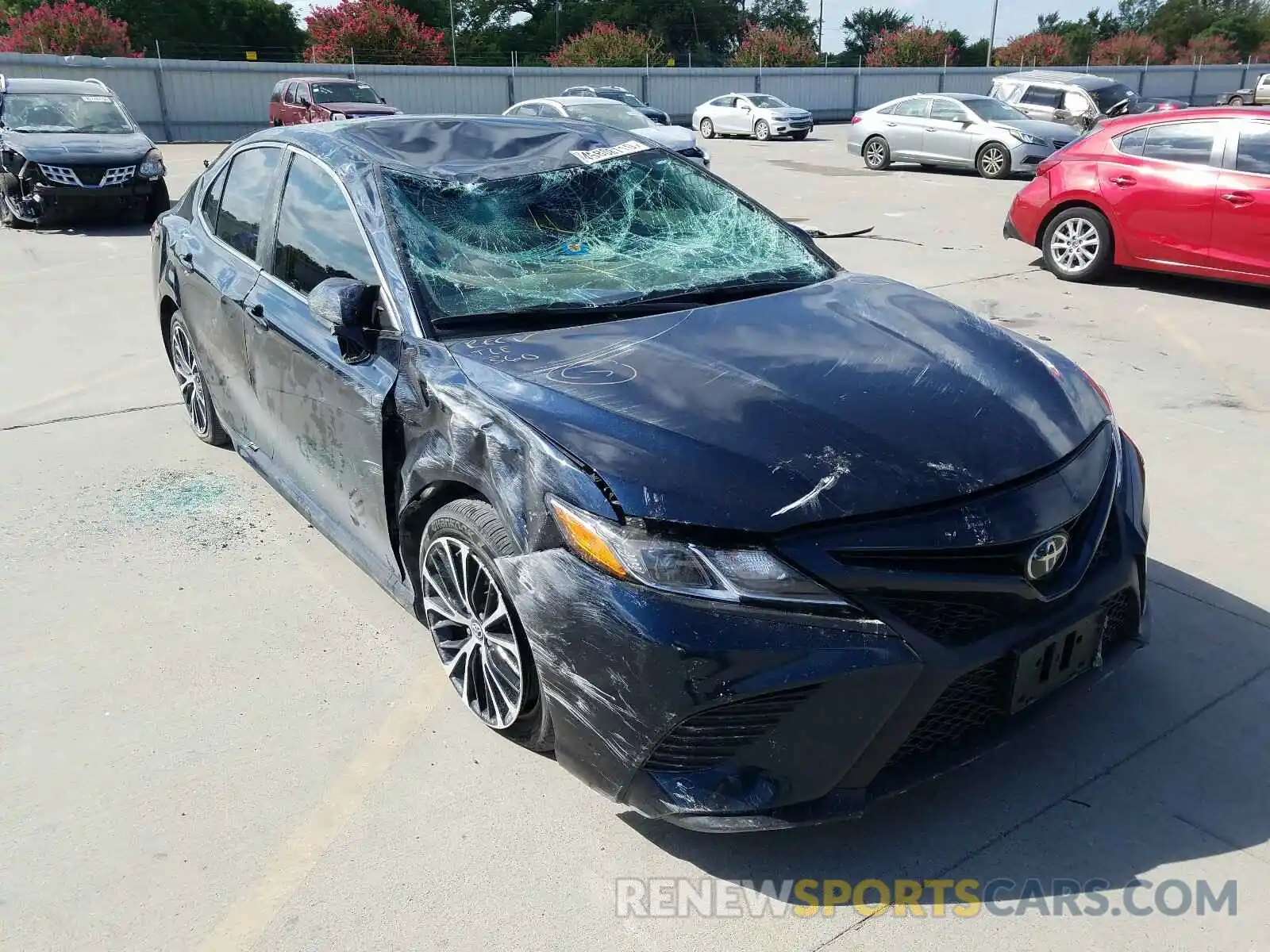 9 Photograph of a damaged car 4T1B11HK9KU700950 TOYOTA CAMRY 2019