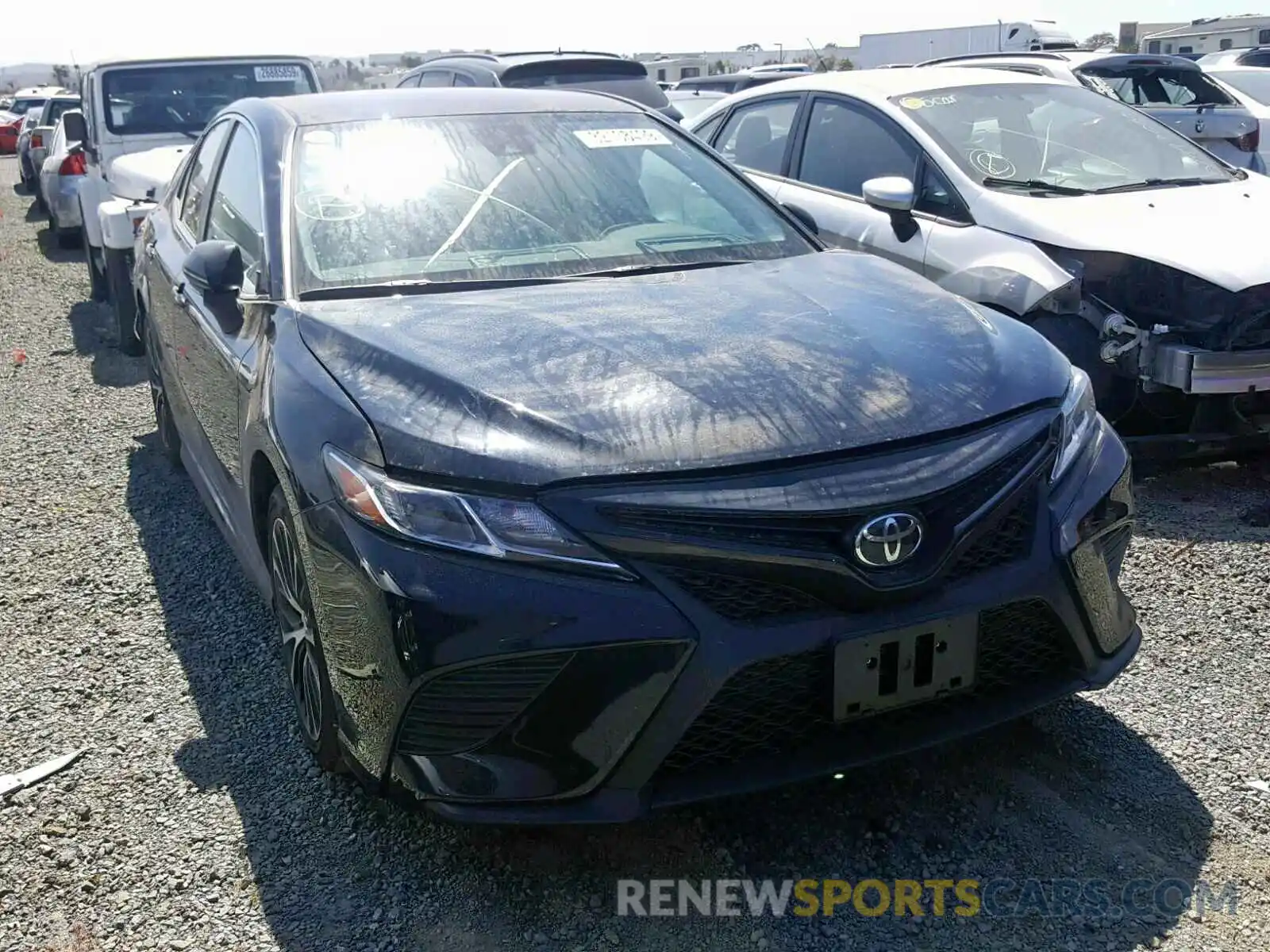 1 Photograph of a damaged car 4T1B11HK9KU700964 TOYOTA CAMRY 2019