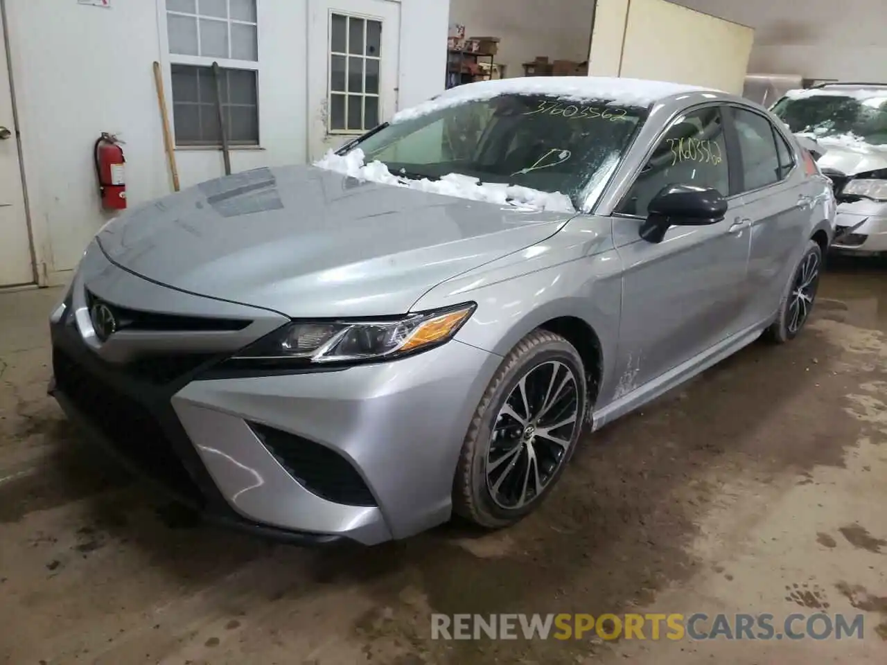 2 Photograph of a damaged car 4T1B11HK9KU701046 TOYOTA CAMRY 2019