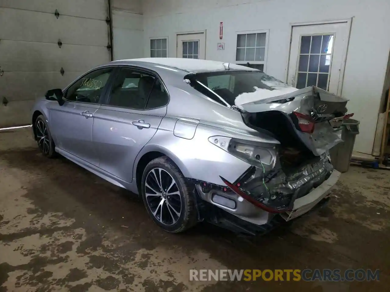 3 Photograph of a damaged car 4T1B11HK9KU701046 TOYOTA CAMRY 2019