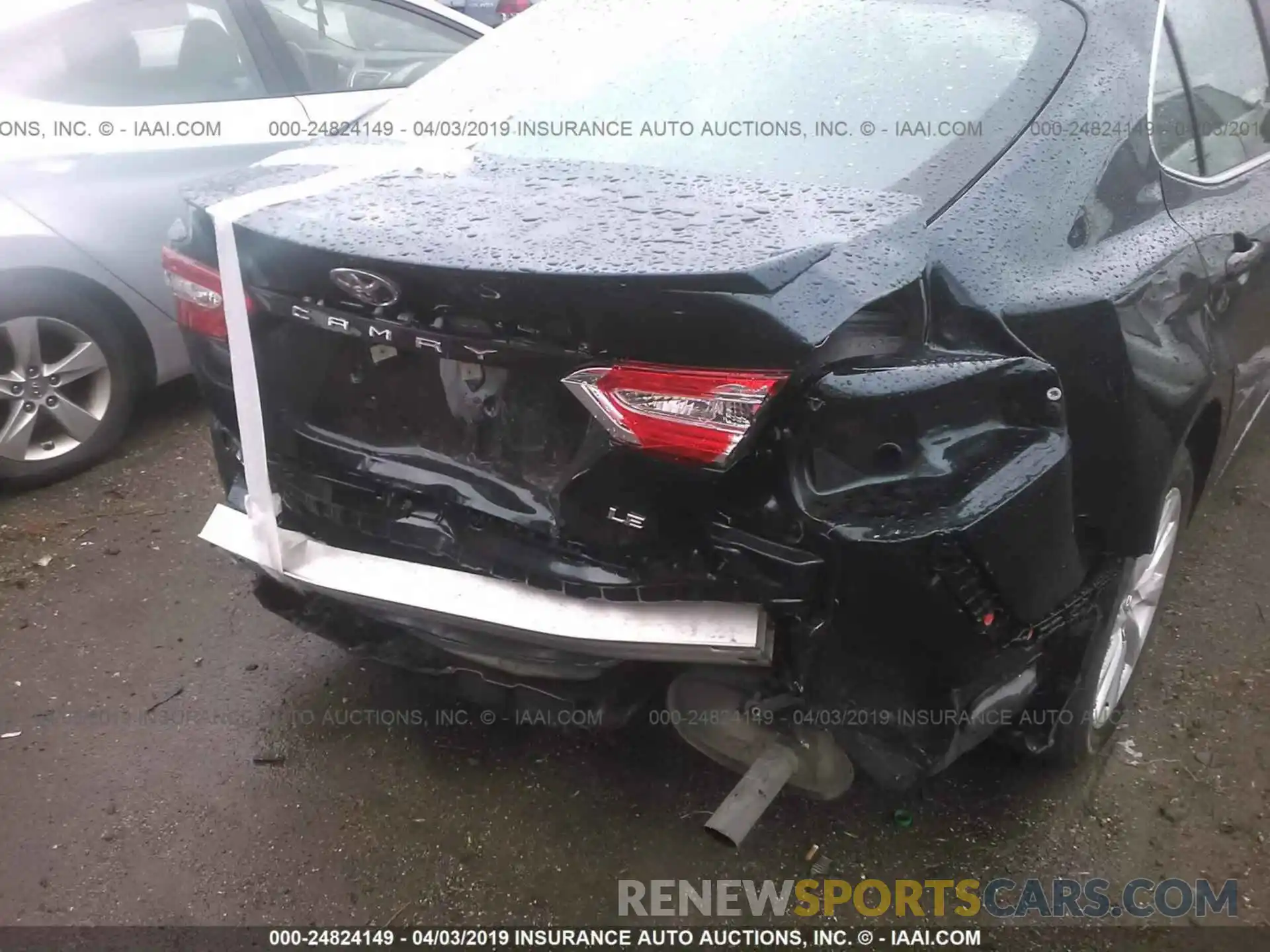 6 Photograph of a damaged car 4T1B11HK9KU702410 TOYOTA CAMRY 2019