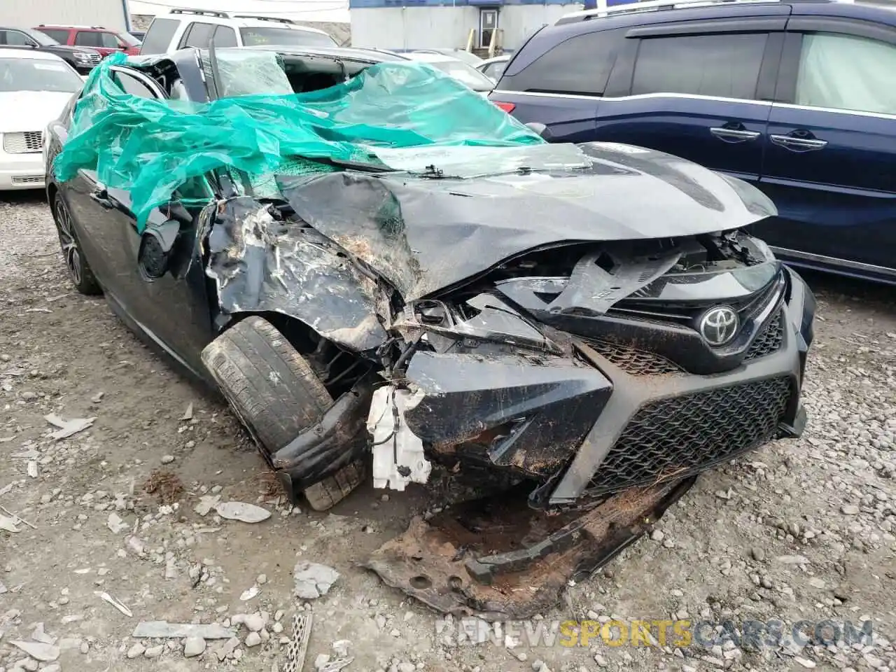 1 Фотография поврежденного автомобиля 4T1B11HK9KU703640 TOYOTA CAMRY 2019