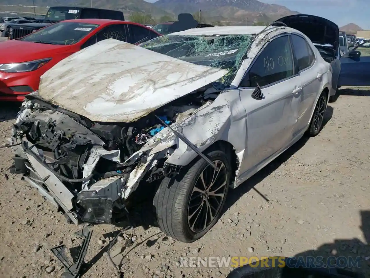 2 Photograph of a damaged car 4T1B11HK9KU705338 TOYOTA CAMRY 2019