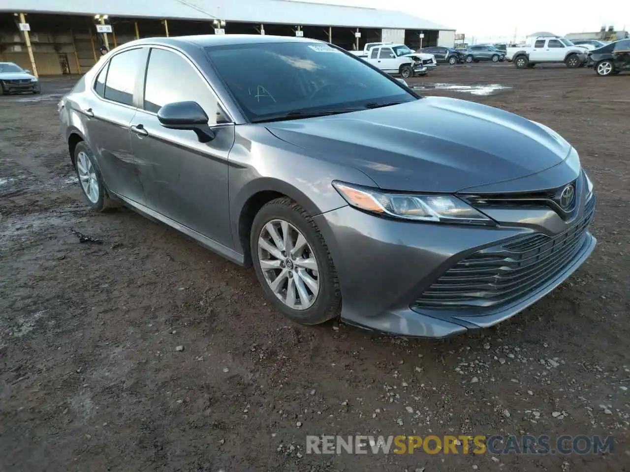 1 Photograph of a damaged car 4T1B11HK9KU705727 TOYOTA CAMRY 2019