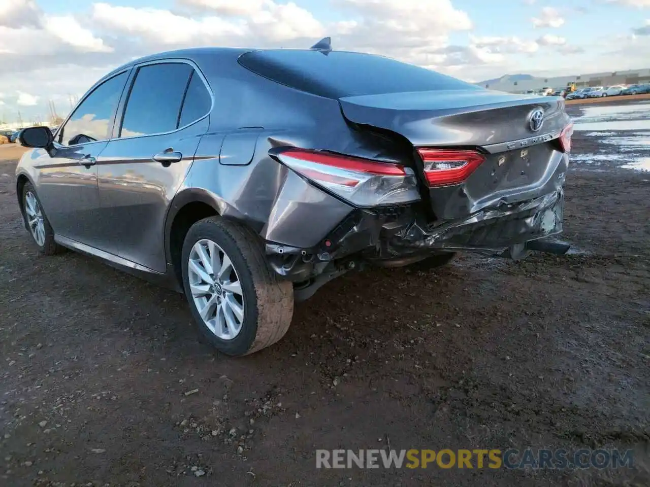 9 Photograph of a damaged car 4T1B11HK9KU705727 TOYOTA CAMRY 2019