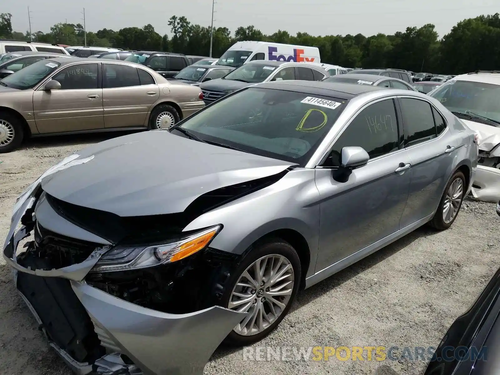 2 Photograph of a damaged car 4T1B11HK9KU706618 TOYOTA CAMRY 2019