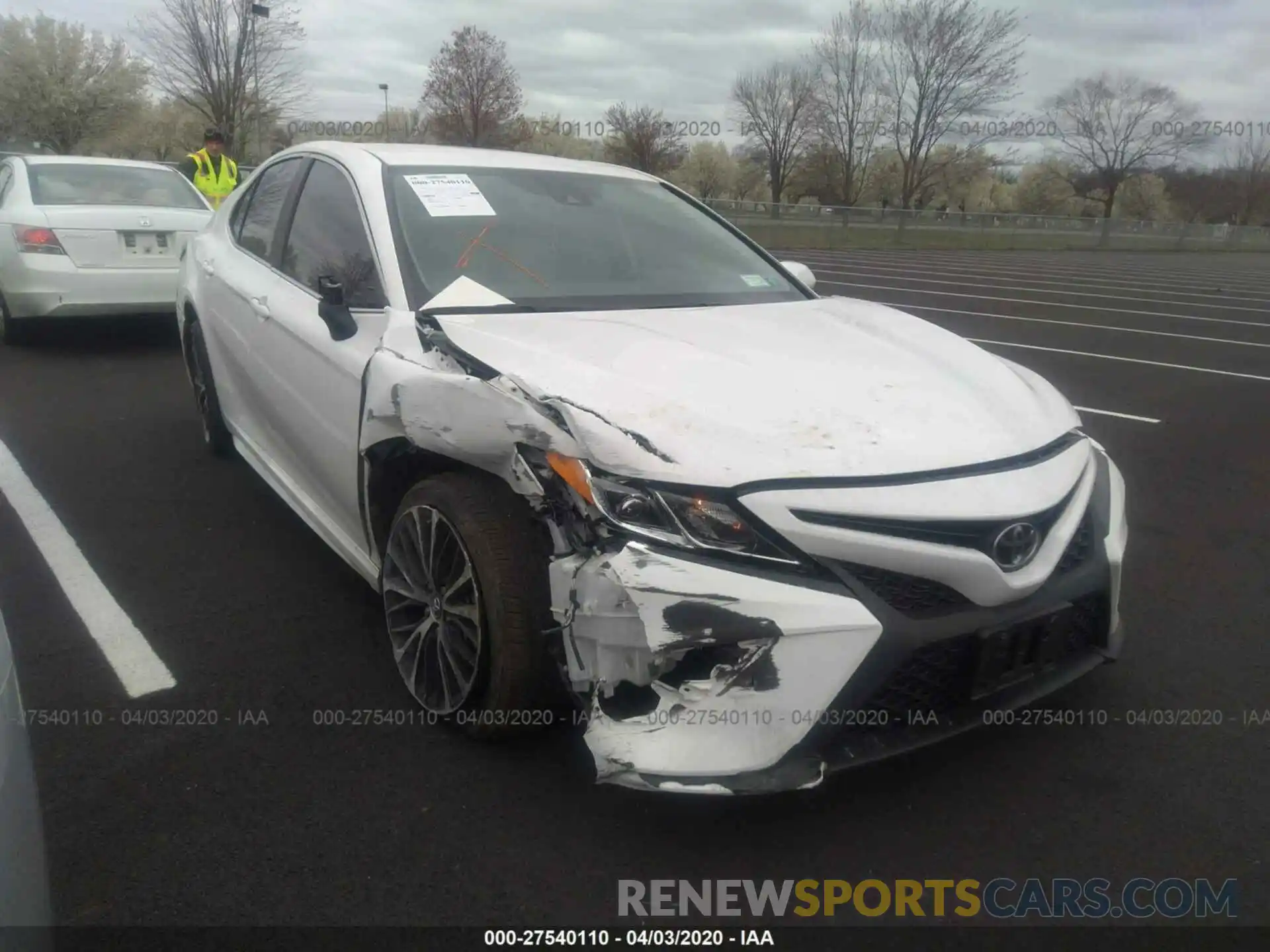 1 Photograph of a damaged car 4T1B11HK9KU707106 TOYOTA CAMRY 2019