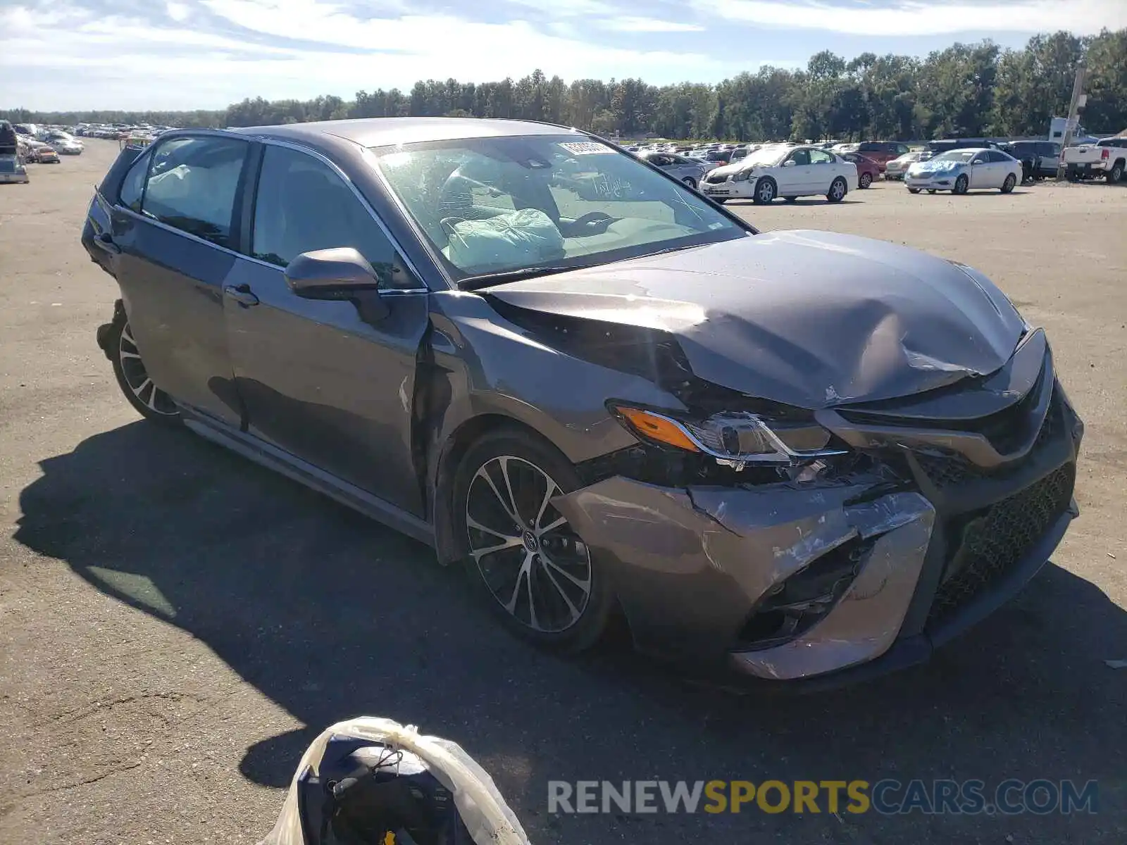 1 Photograph of a damaged car 4T1B11HK9KU707803 TOYOTA CAMRY 2019