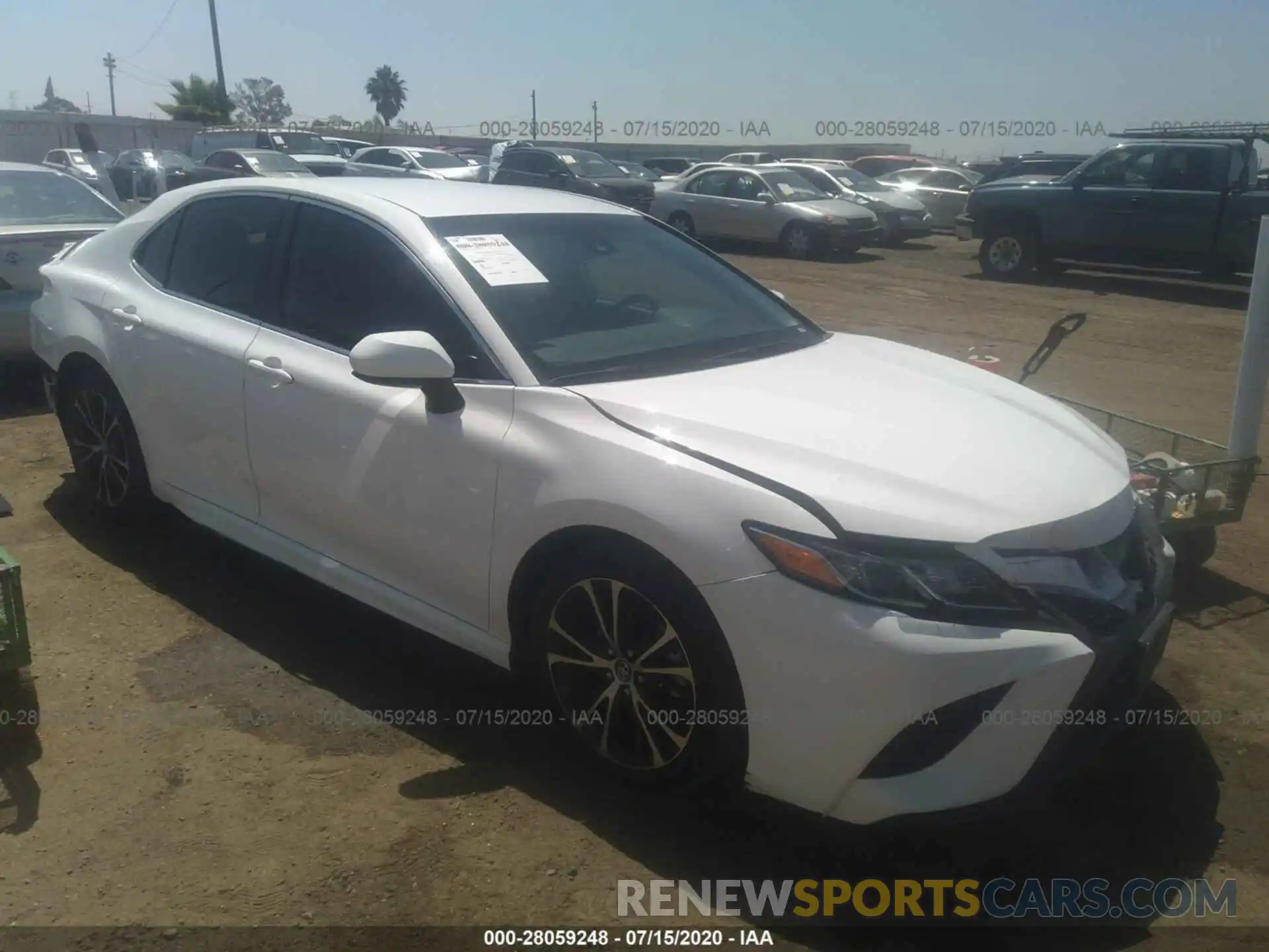 1 Photograph of a damaged car 4T1B11HK9KU708286 TOYOTA CAMRY 2019