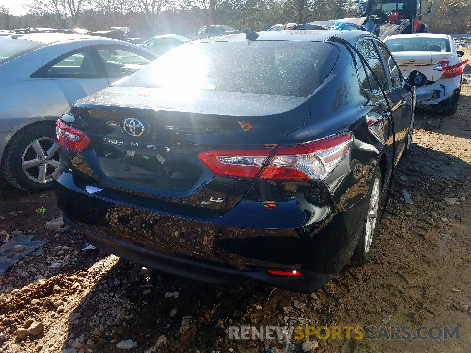 4 Photograph of a damaged car 4T1B11HK9KU709566 TOYOTA CAMRY 2019