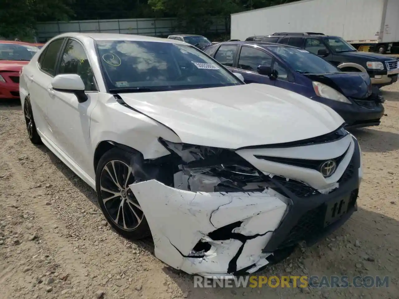 1 Photograph of a damaged car 4T1B11HK9KU711009 TOYOTA CAMRY 2019