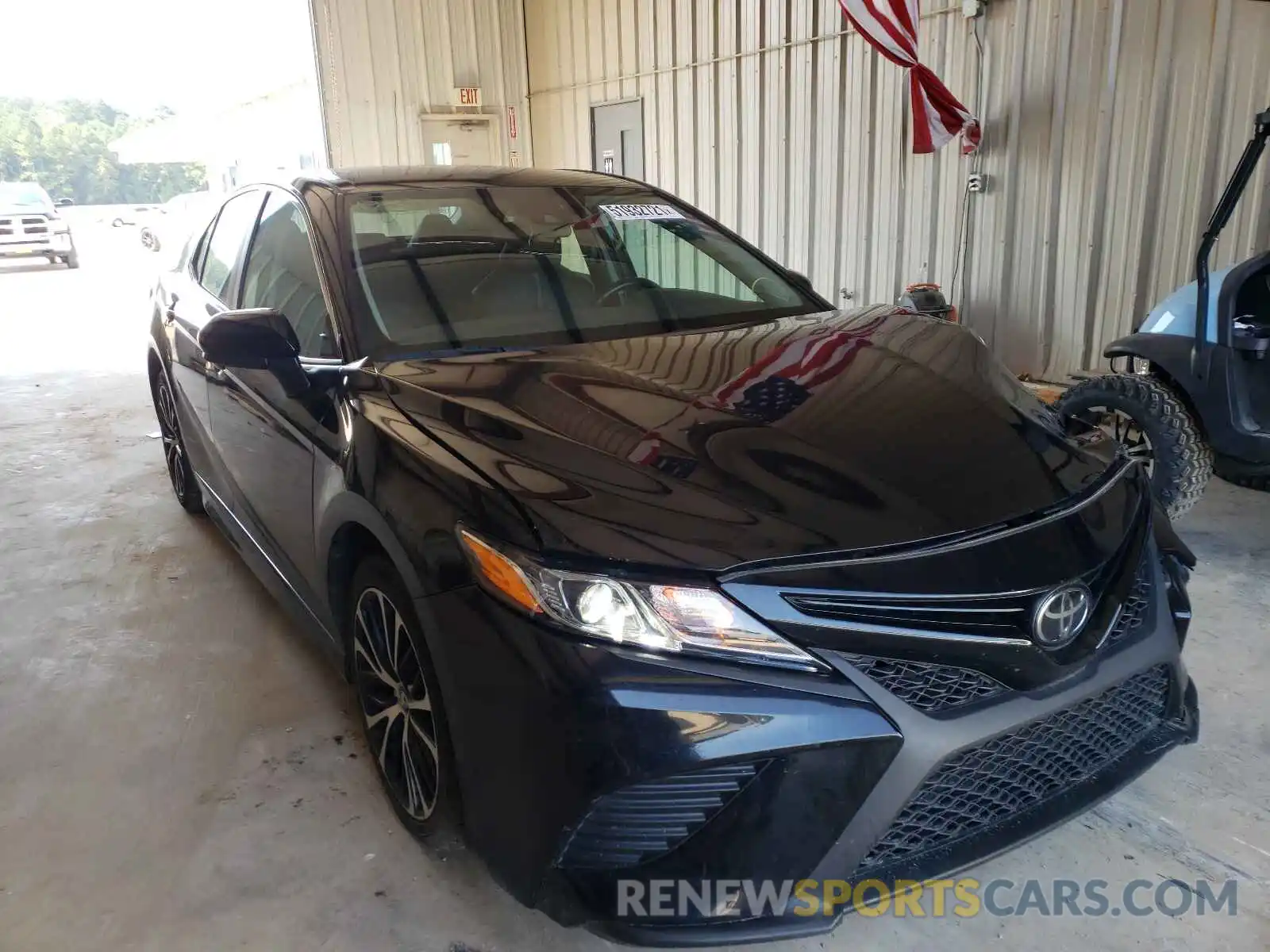 1 Photograph of a damaged car 4T1B11HK9KU711463 TOYOTA CAMRY 2019