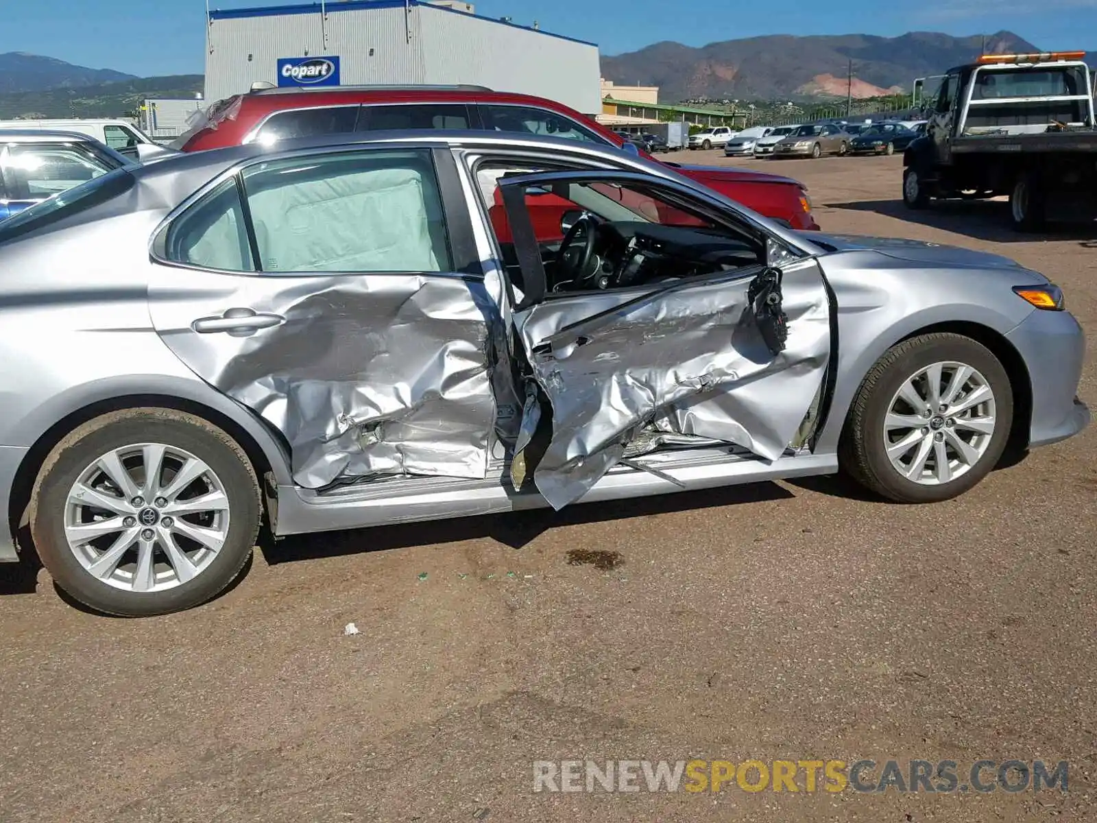 9 Photograph of a damaged car 4T1B11HK9KU711883 TOYOTA CAMRY 2019