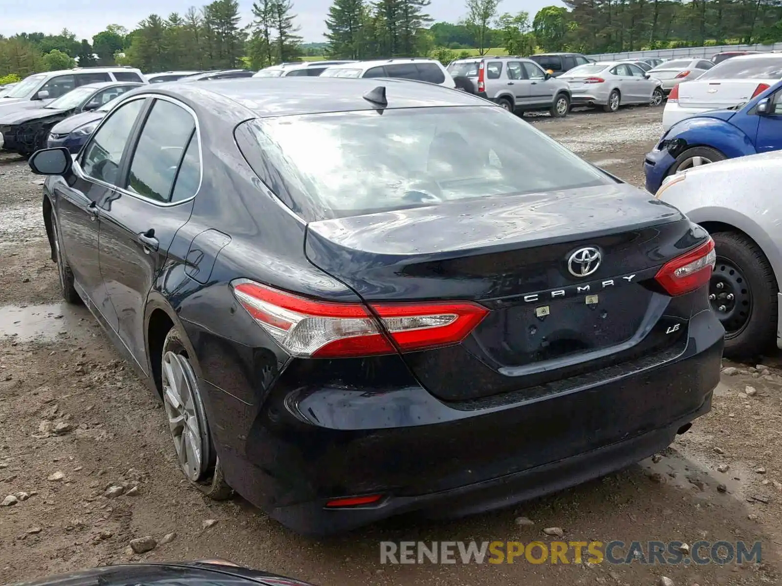 3 Photograph of a damaged car 4T1B11HK9KU714606 TOYOTA CAMRY 2019