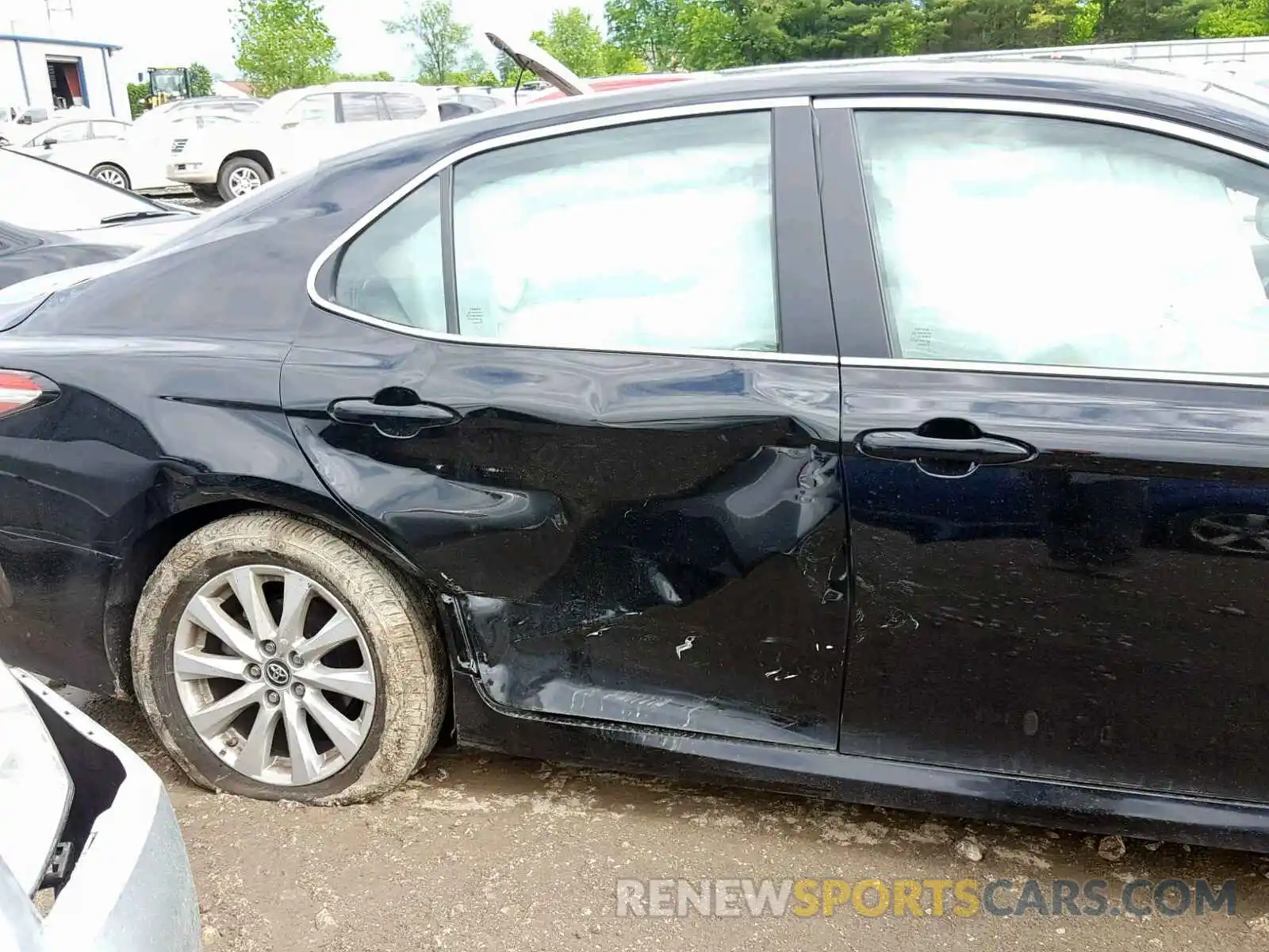 9 Photograph of a damaged car 4T1B11HK9KU714606 TOYOTA CAMRY 2019