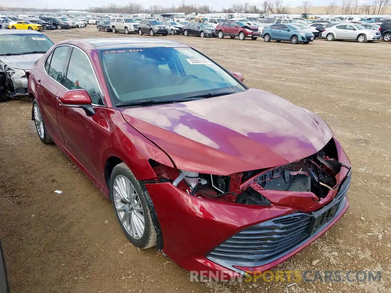 1 Photograph of a damaged car 4T1B11HK9KU715853 TOYOTA CAMRY 2019