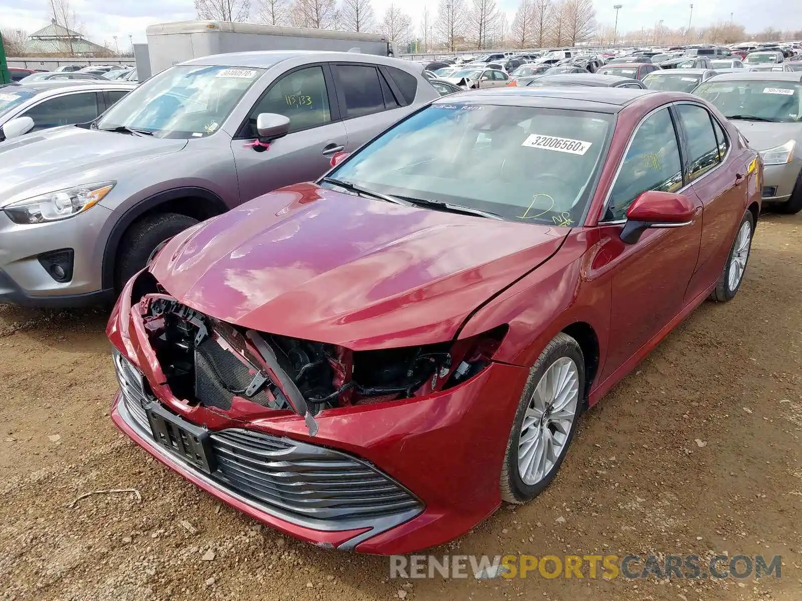 2 Photograph of a damaged car 4T1B11HK9KU715853 TOYOTA CAMRY 2019