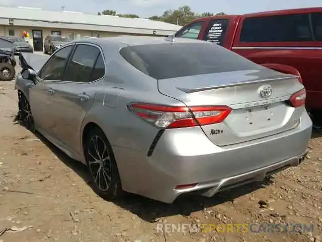 3 Фотография поврежденного автомобиля 4T1B11HK9KU716193 TOYOTA CAMRY 2019