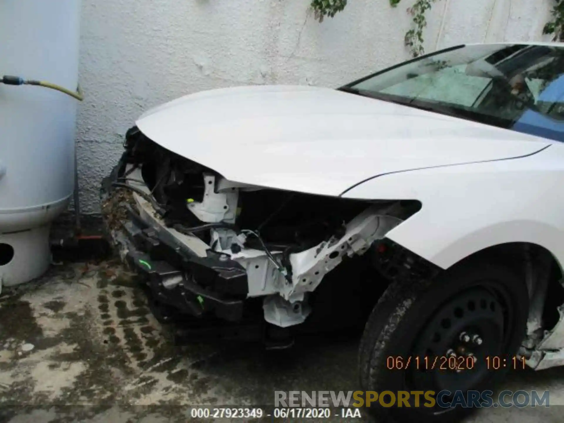 1 Photograph of a damaged car 4T1B11HK9KU716291 TOYOTA CAMRY 2019