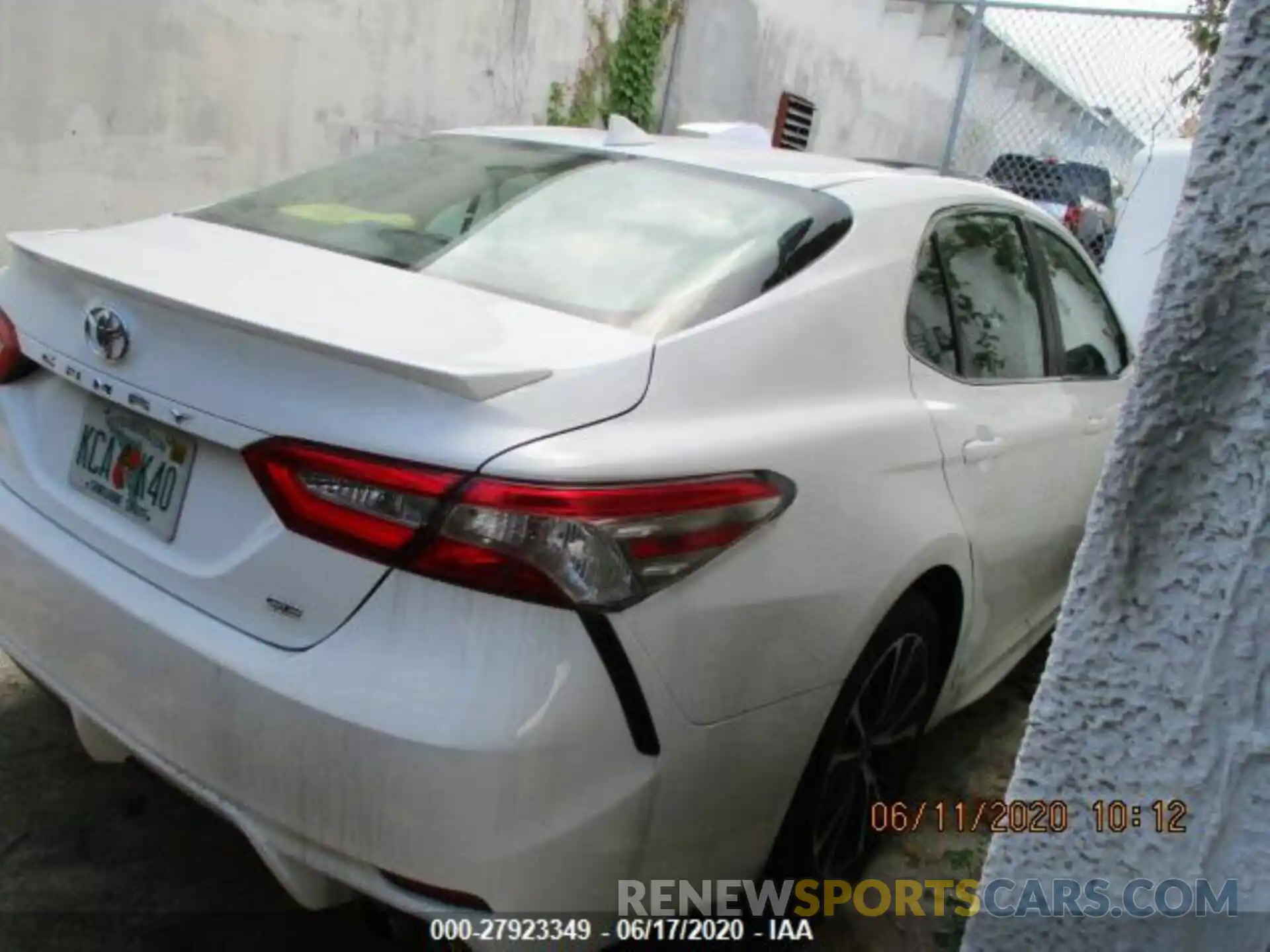 7 Photograph of a damaged car 4T1B11HK9KU716291 TOYOTA CAMRY 2019