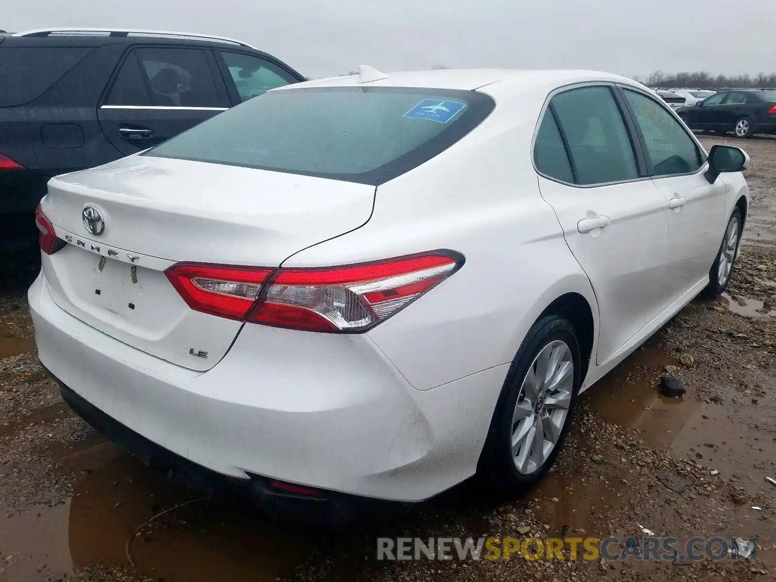 4 Photograph of a damaged car 4T1B11HK9KU716565 TOYOTA CAMRY 2019