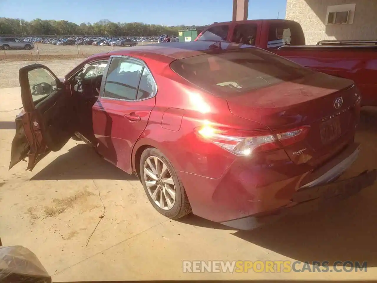 3 Photograph of a damaged car 4T1B11HK9KU718056 TOYOTA CAMRY 2019